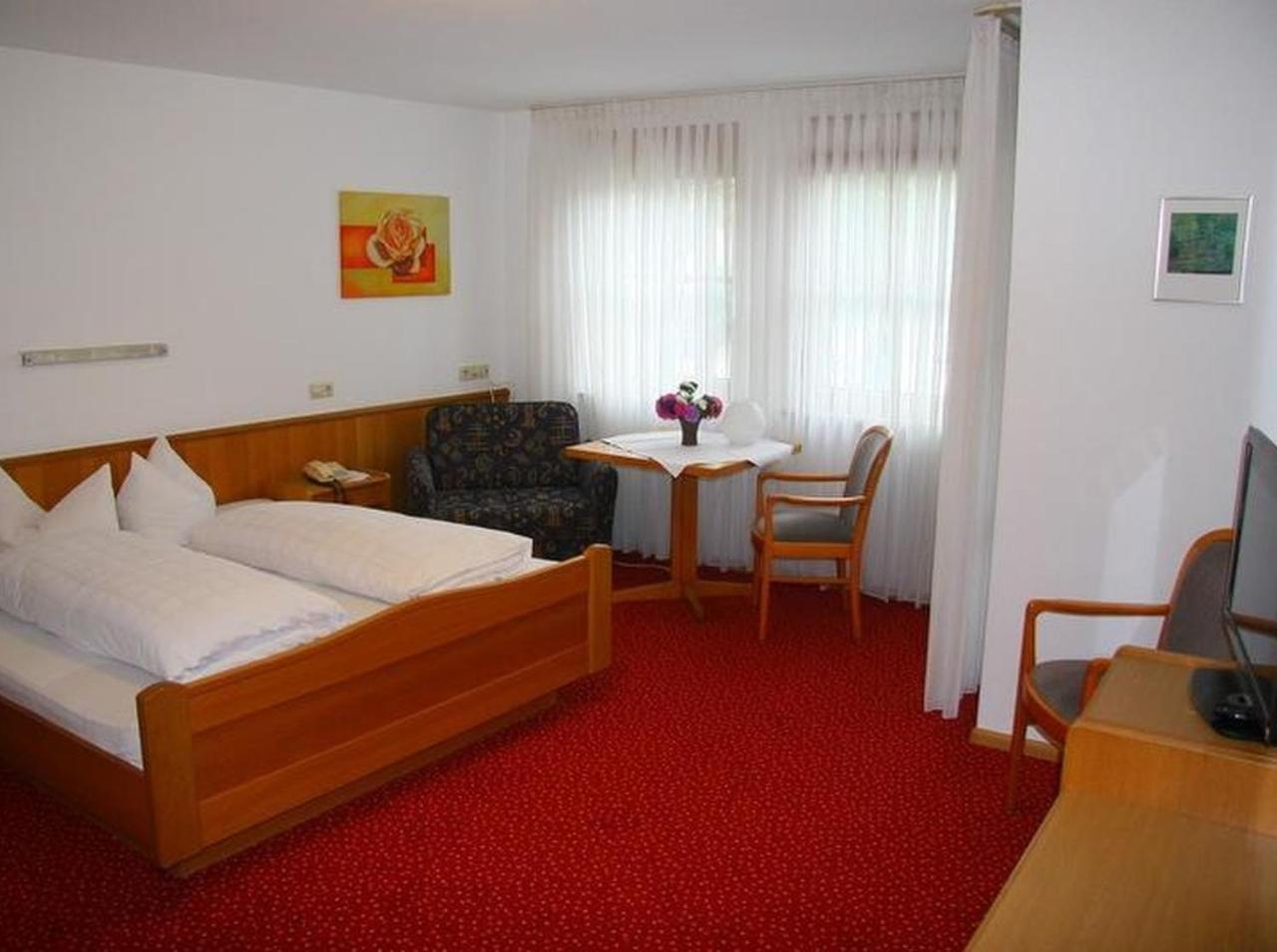 Gaestehaus Trahasch Im Adelshof Endingen am Kaiserstuhl ภายนอก รูปภาพ